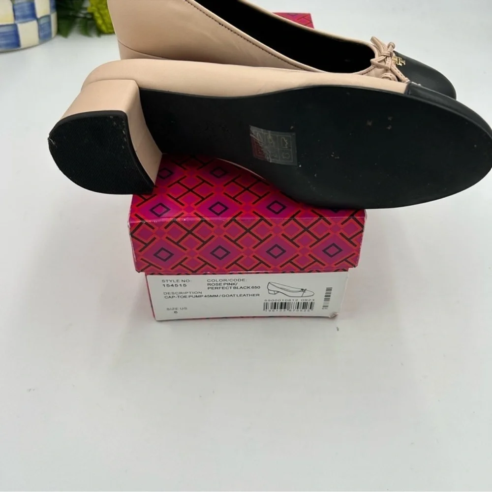 Women’s Tory Burch, cap to pump 45 MM heel size 6 US